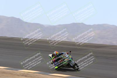 media/Apr-10-2022-SoCal Trackdays (Sun) [[f104b12566]]/Bowl (11am)/